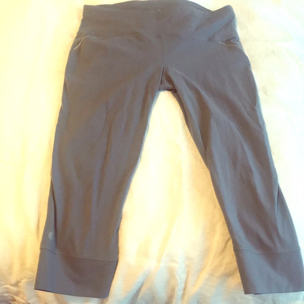 Athleta grey leggings!